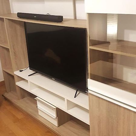 2F, Aire Acondic, 80M2, 2 Dormitorios, 4 Huespedes, Wifi Gratis La Linea de la Concepcion Luaran gambar