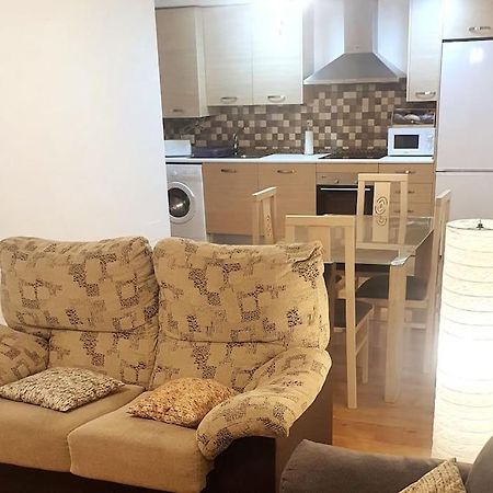 2F, Aire Acondic, 80M2, 2 Dormitorios, 4 Huespedes, Wifi Gratis La Linea de la Concepcion Luaran gambar